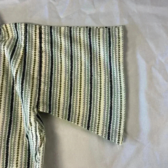 Redfish Kids  - LIKE NEW - Kimono style top/onesie. size 2 - Picture 4 of 8